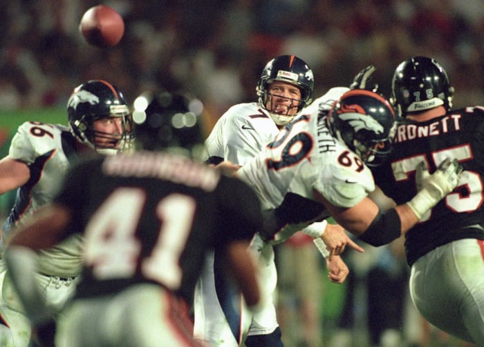 1999-0131-Super-Bowl-XXXIII-John-Elway-05791446.jpg